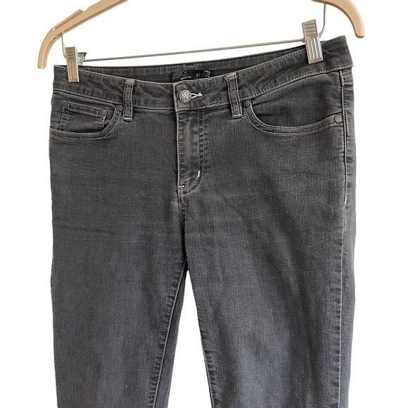 PrAna Kayla Gray-Wash Denim Skinny Pants, Size 8/29 - Picture 4 of 8